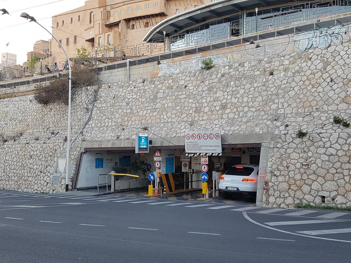 Al Bastione Di Cagliari Ξενοδοχείο Εξωτερικό φωτογραφία